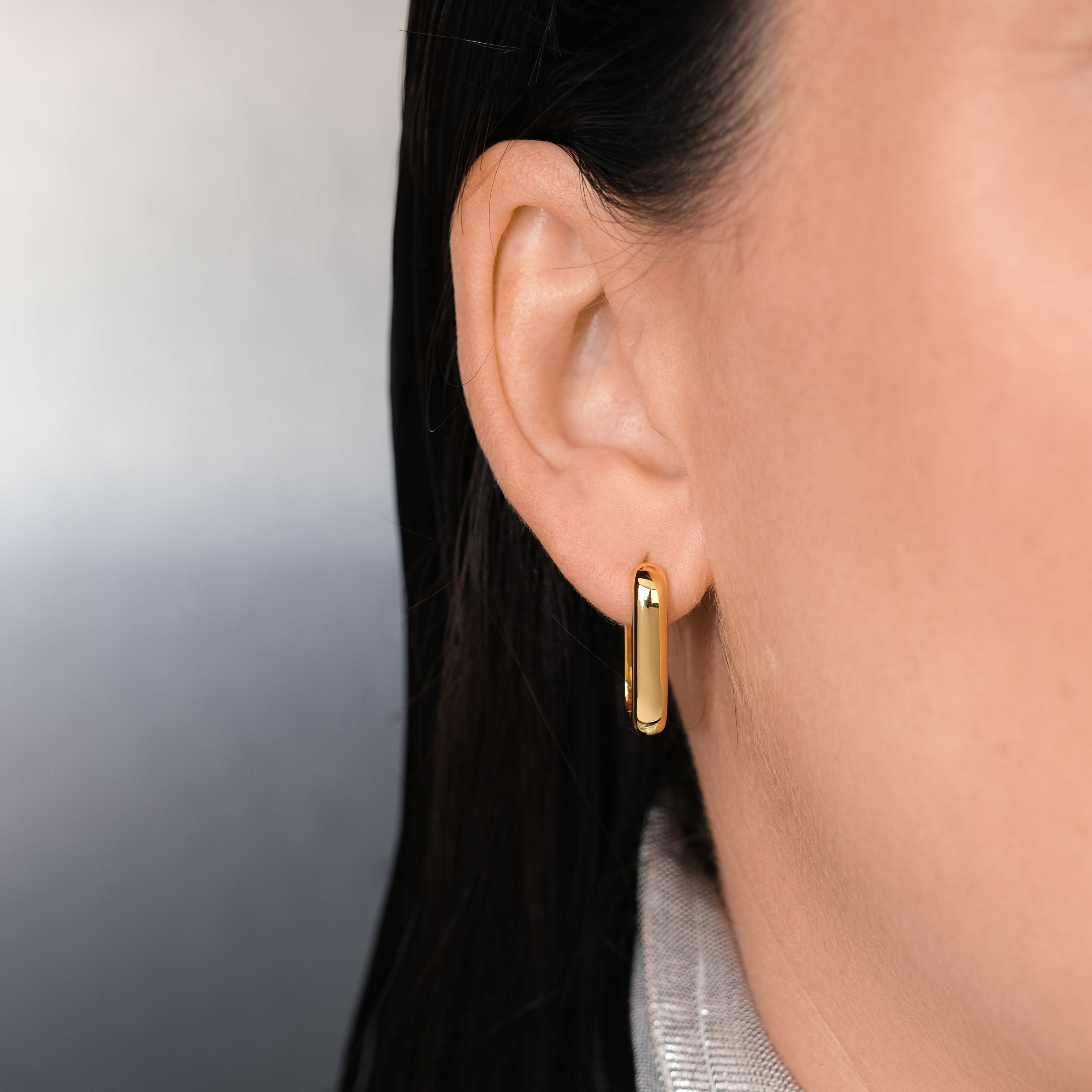 ACE_SHORT_EARRING_GOLD_EAR