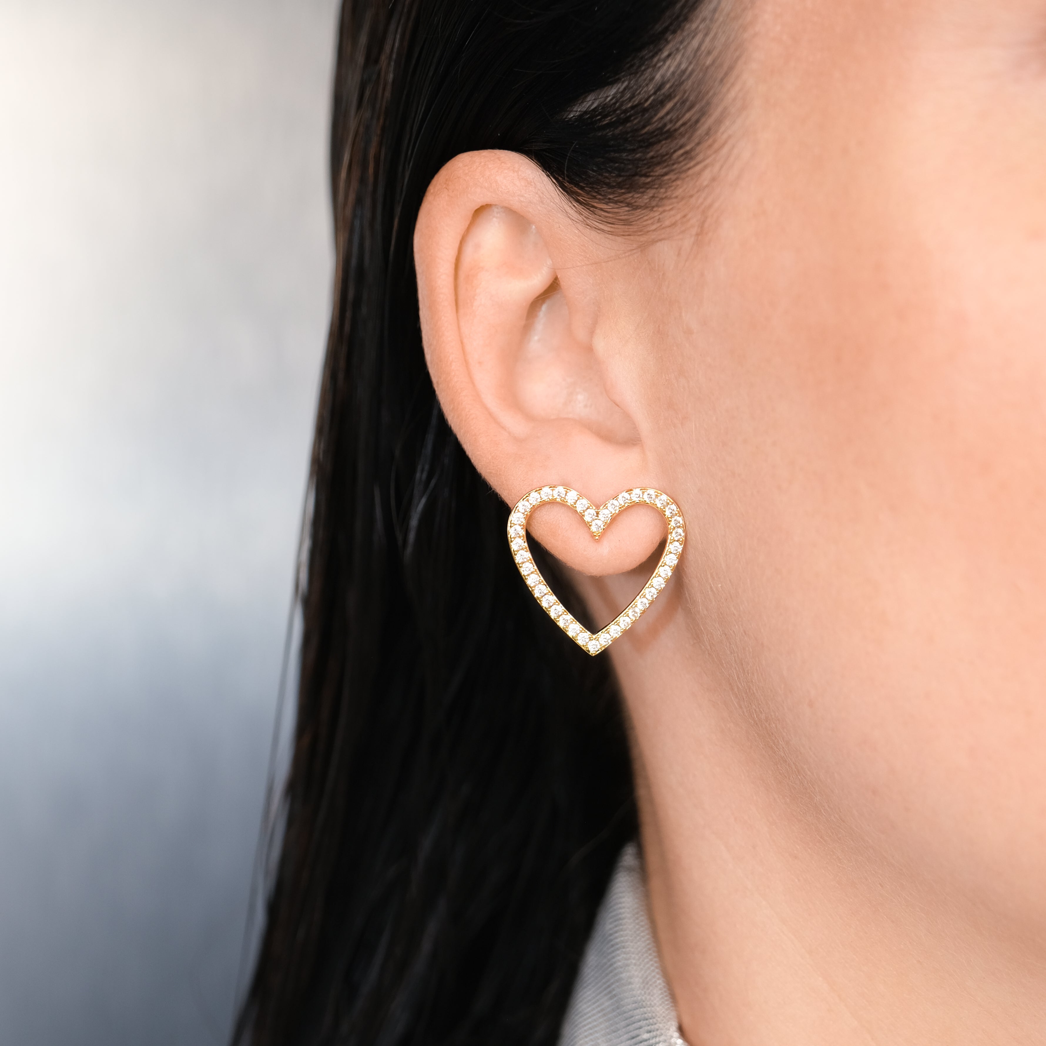 HEART_DIAMOND_EARSTUD_GOLD_EAR