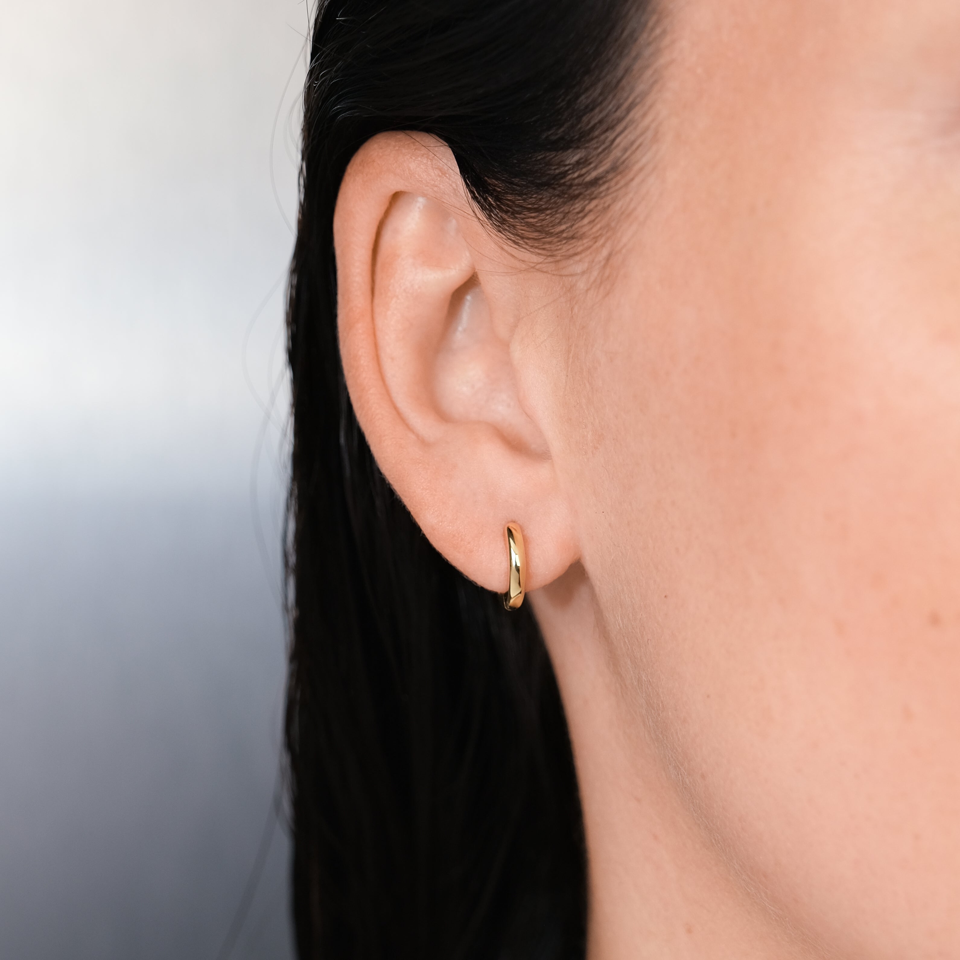 IVA_XS_EARRING_GOLD_EAR